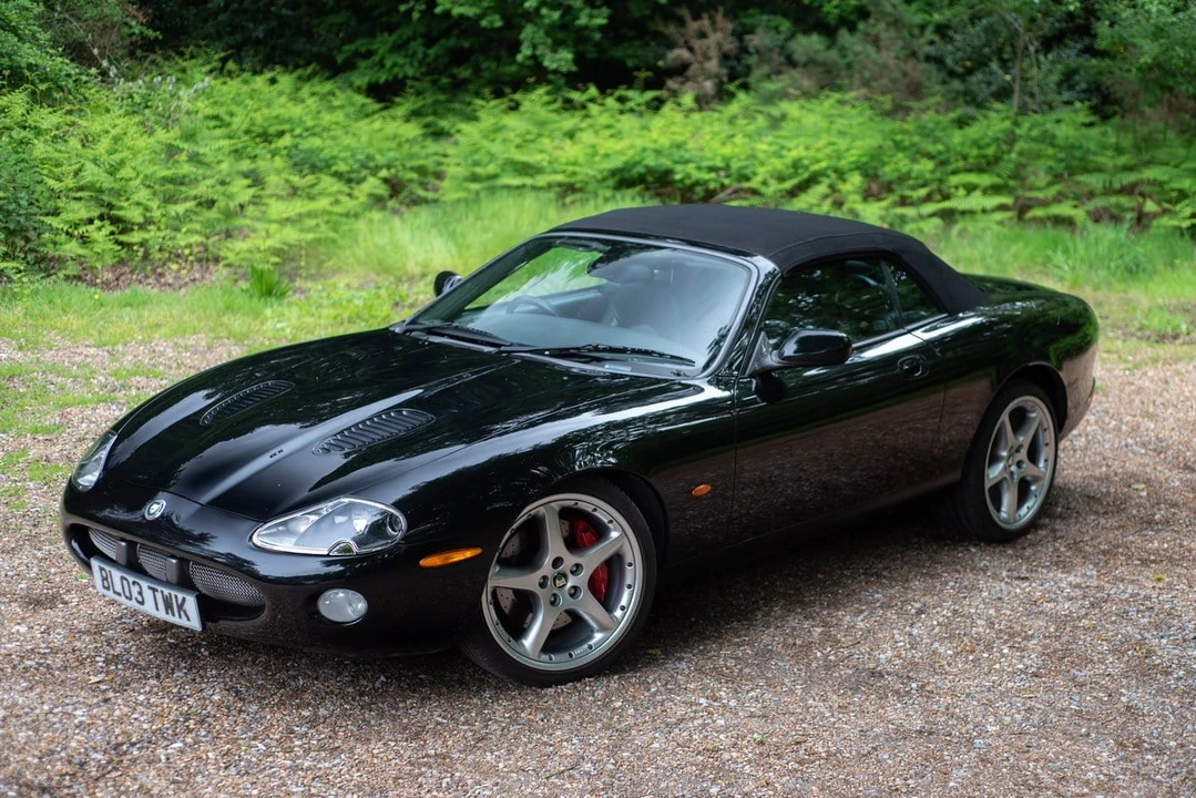 2003 Jaguar X100 XKR - Image 14 of 30
