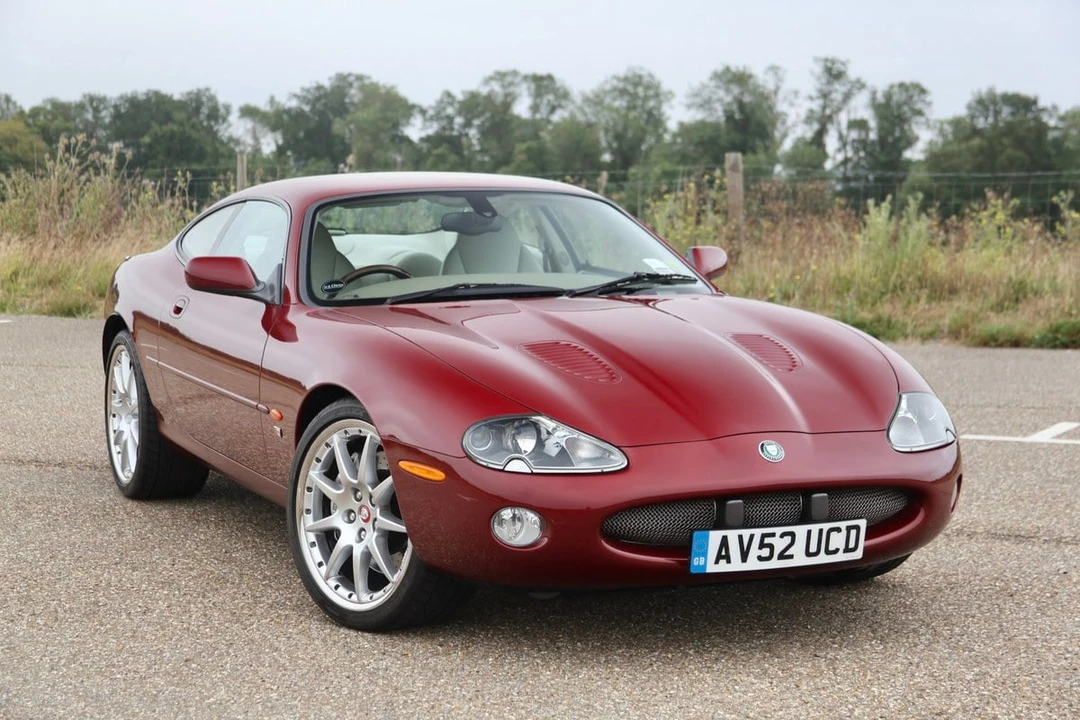 2003 Jaguar X100 XKR - Image 8 of 30