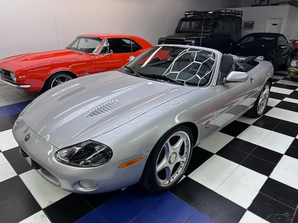2003 Jaguar X100 XKR - Image 8 of 21