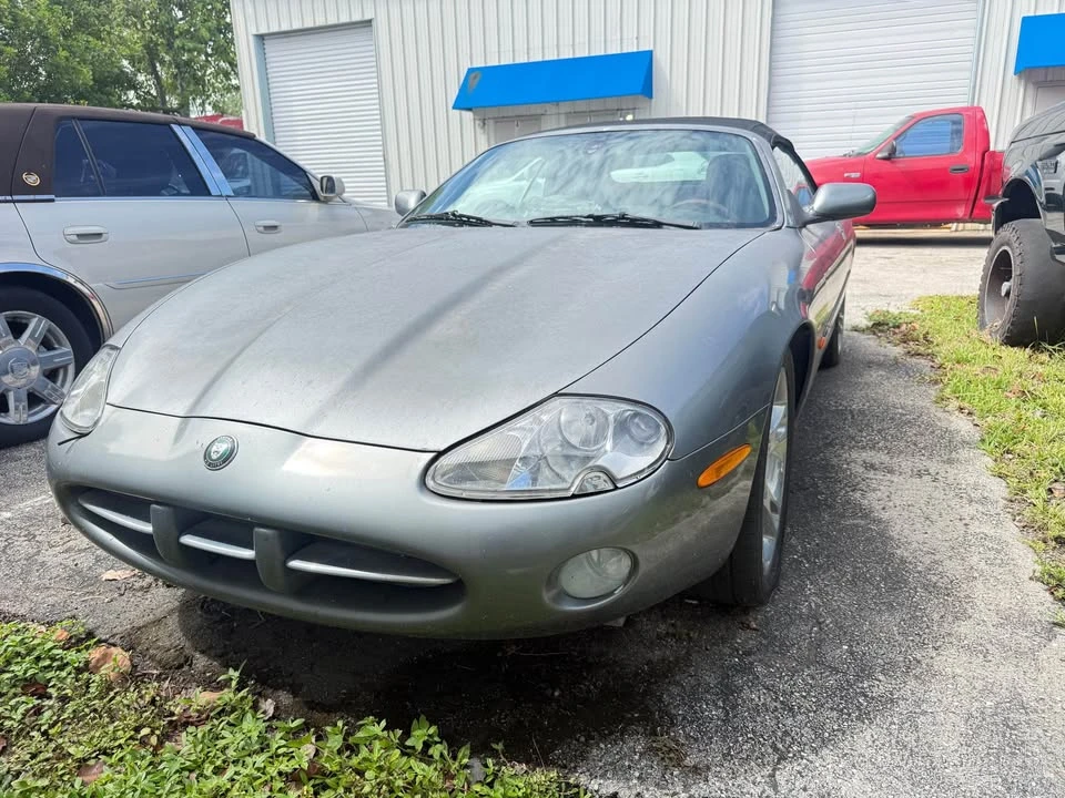 2003 Jaguar X100 XK8 - Image 3 of 12