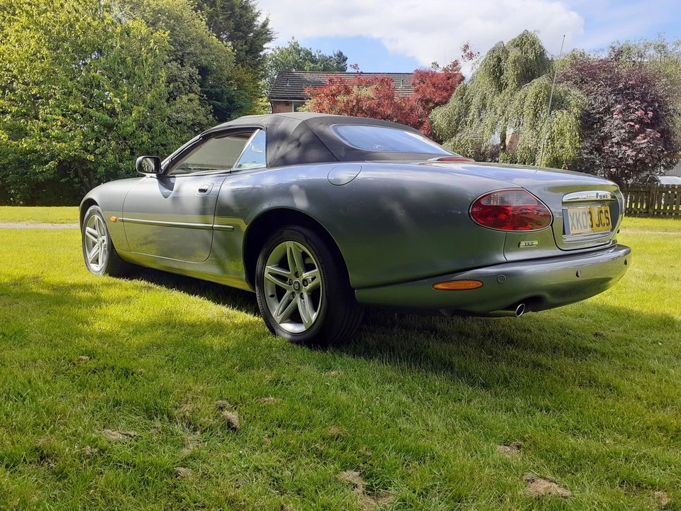 2003 Jaguar X100 XK8 - Image 8 of 30