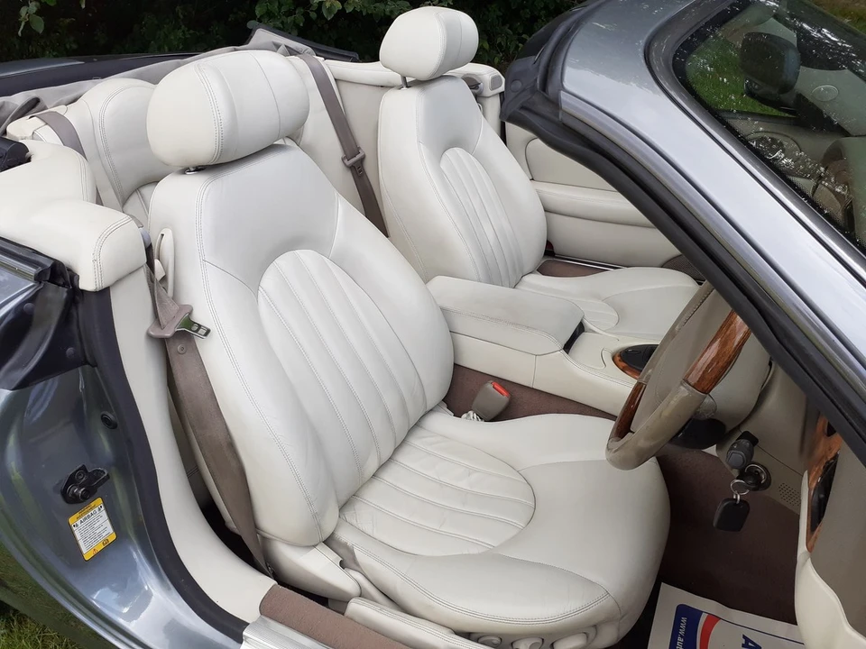 2003 Jaguar X100 XK8 - Image 15 of 30