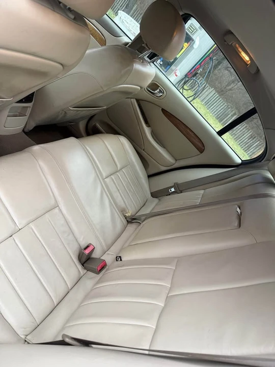 2003 Jaguar Replica - Image 11 of 16