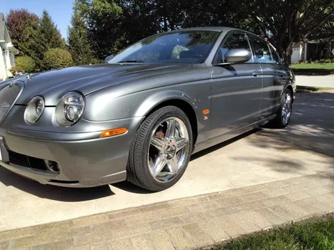 2003 Jaguar S-Type 2nd Gen - Image 2 of 10