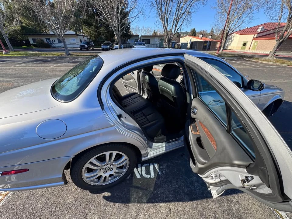2003 Jaguar S-Type 2nd Gen - Image 17 of 20