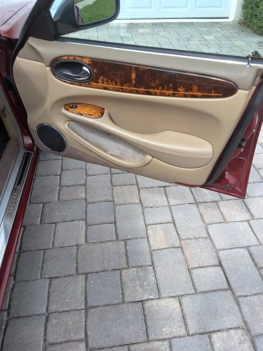 2003 Jaguar X308 XJ - Image 7 of 13