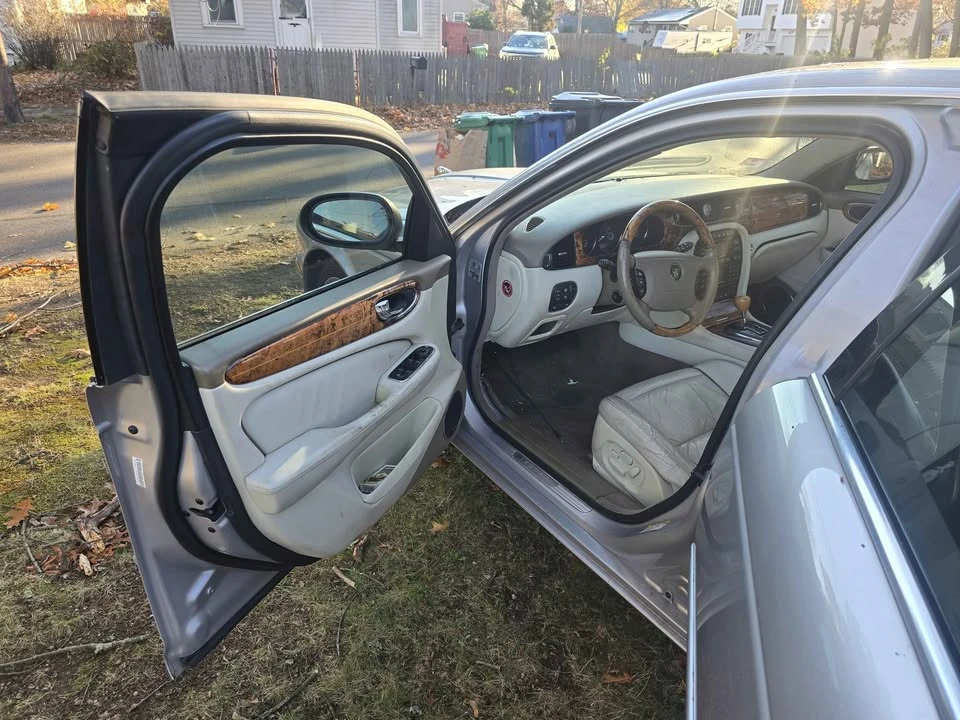 2003 Jaguar X308 XJ - Image 5 of 6