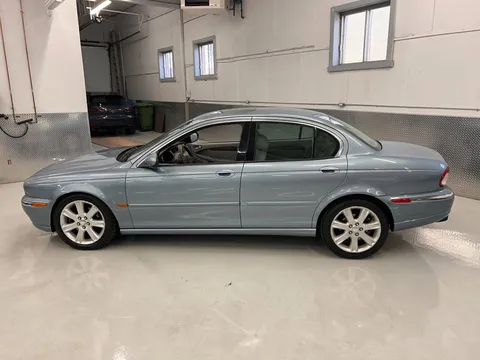 2003 Jaguar X-Type - Image 2 of 19