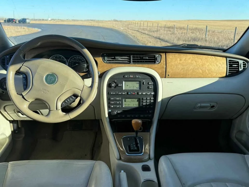 2003 Jaguar X-Type - Image 10 of 16