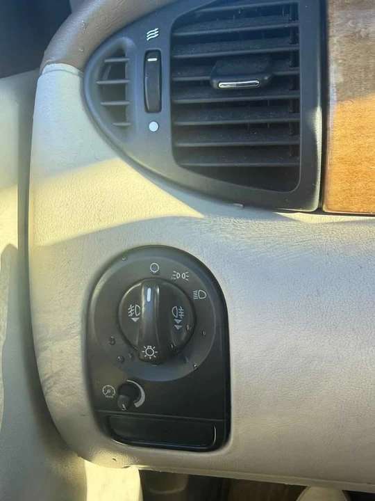 2003 Jaguar X-Type - Image 12 of 16