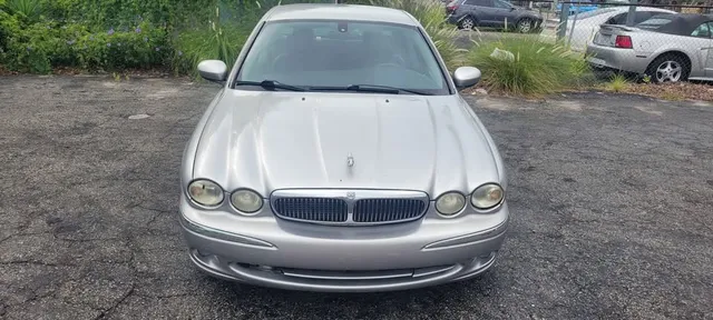 2003 Jaguar X-Type - Image 2 of 9