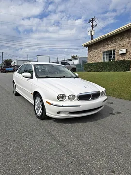 2003 Jaguar X-Type 2.5L Sedan