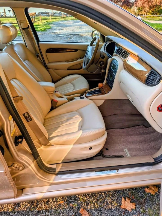 2003 Jaguar X-Type - Image 12 of 20