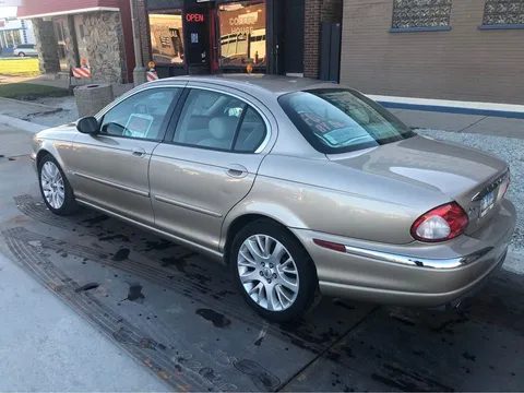 2003 Jaguar X-Type - Image 4 of 9
