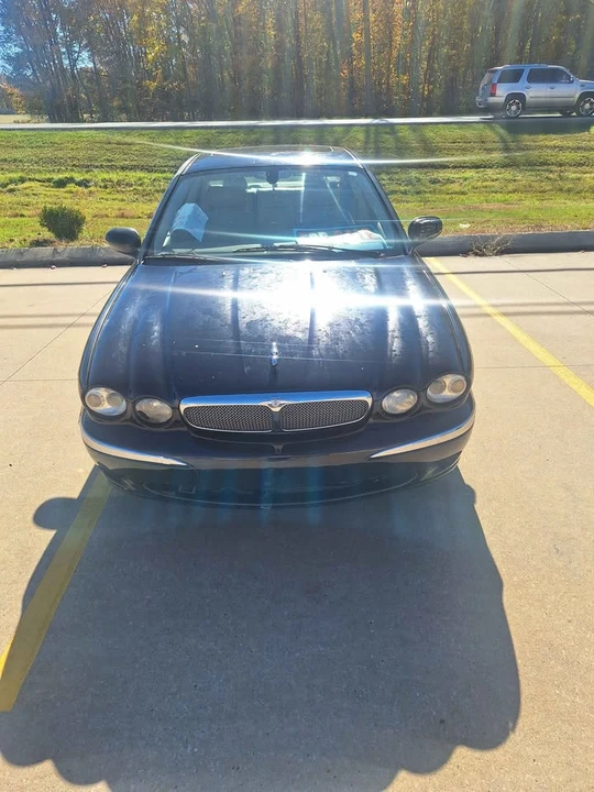 2003 Jaguar X-Type - Image 2 of 6