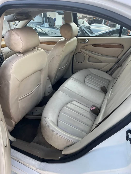 2003 Jaguar X-Type - Image 4 of 6