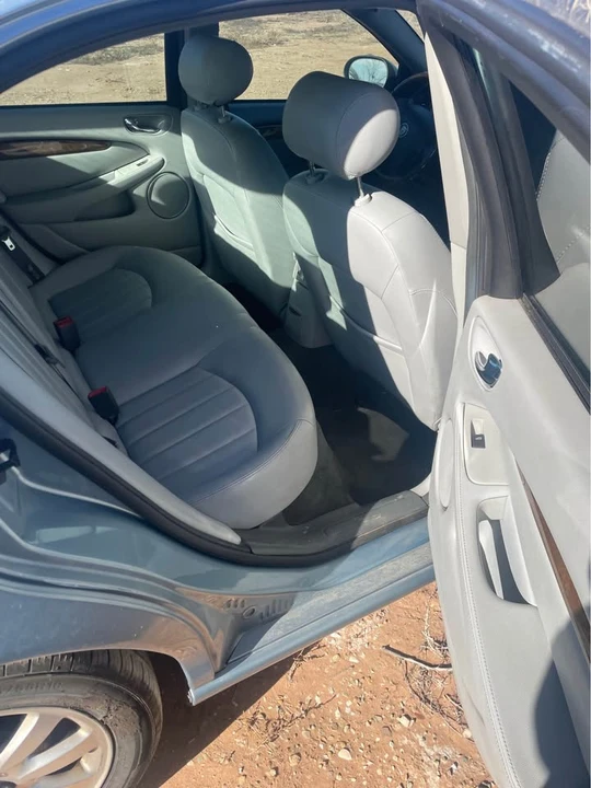 2003 Jaguar X-Type - Image 6 of 12