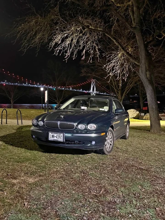 2003 Jaguar X-Type - Image 1 of 2