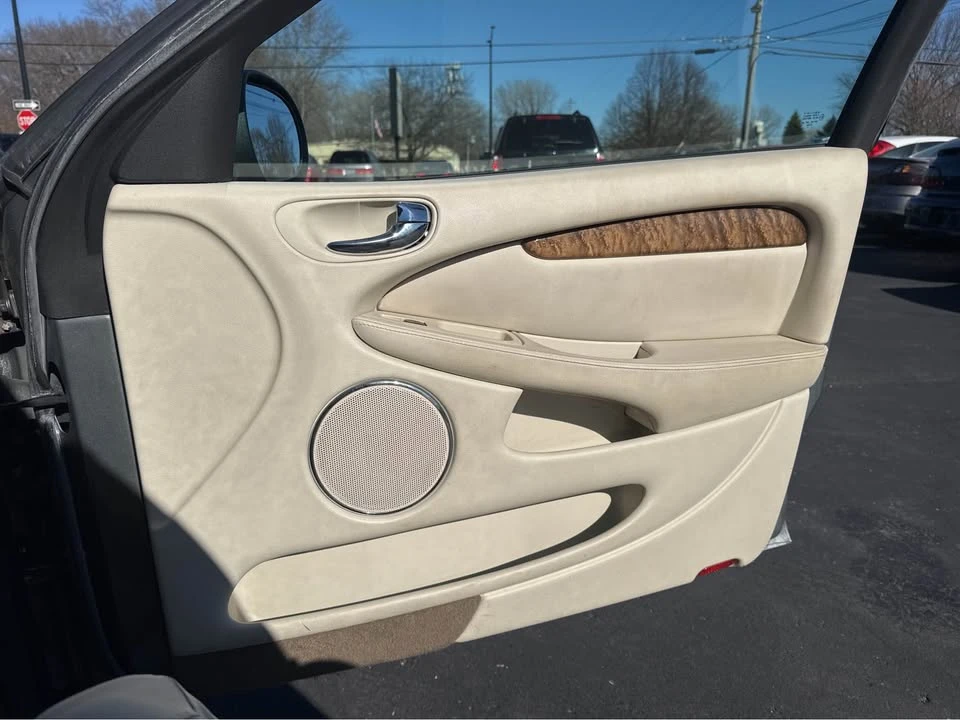 2003 Jaguar X-Type - Image 11 of 15
