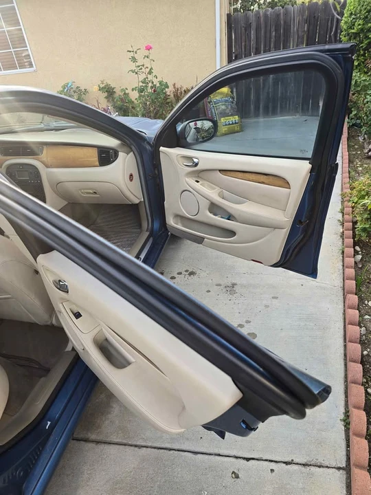 2003 Jaguar X-Type - Image 7 of 10