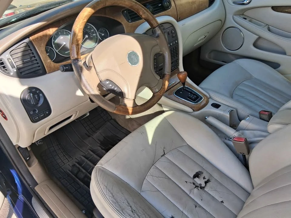 2003 Jaguar X-Type - Image 7 of 12