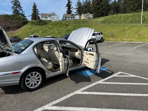 2003 Jaguar X-Type - Image 4 of 17