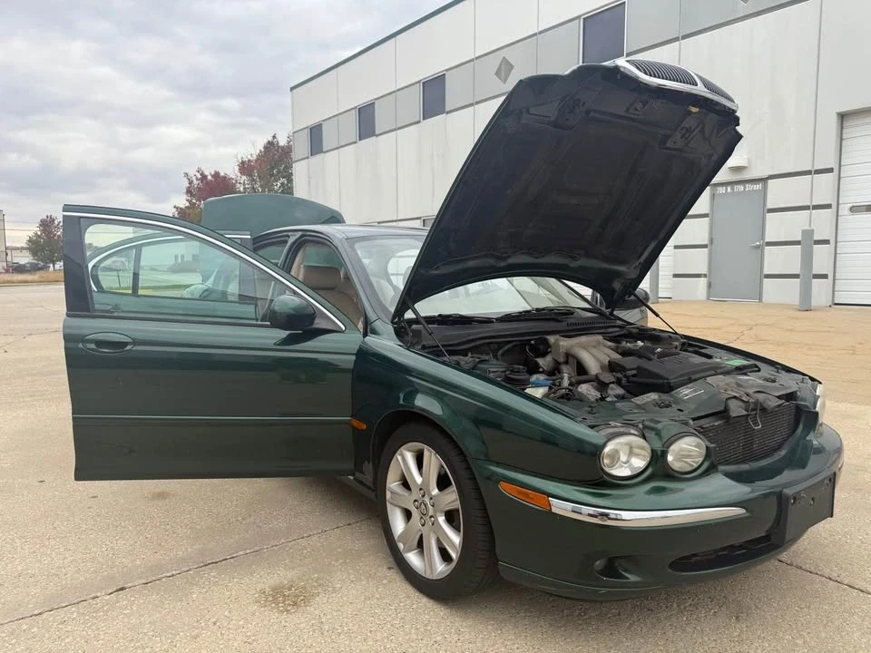 2003 Jaguar X-Type - Image 12 of 18