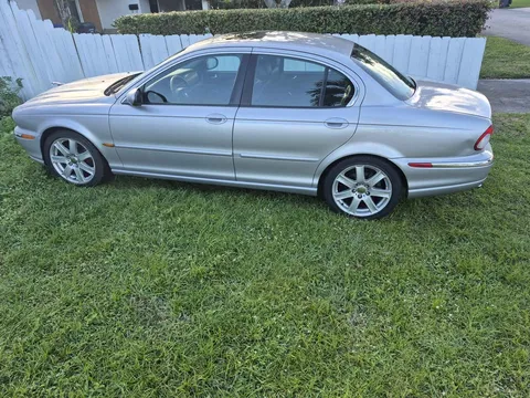 2003 Jaguar X-Type - Image 2 of 11