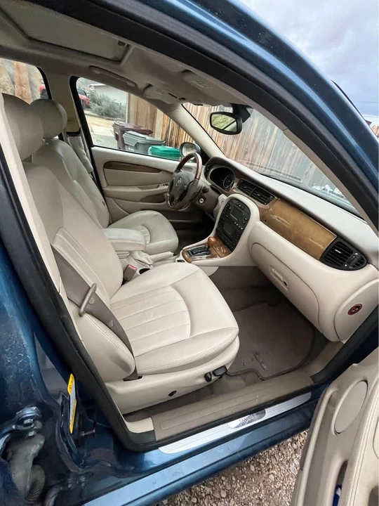 2003 Jaguar X-Type - Image 2 of 7