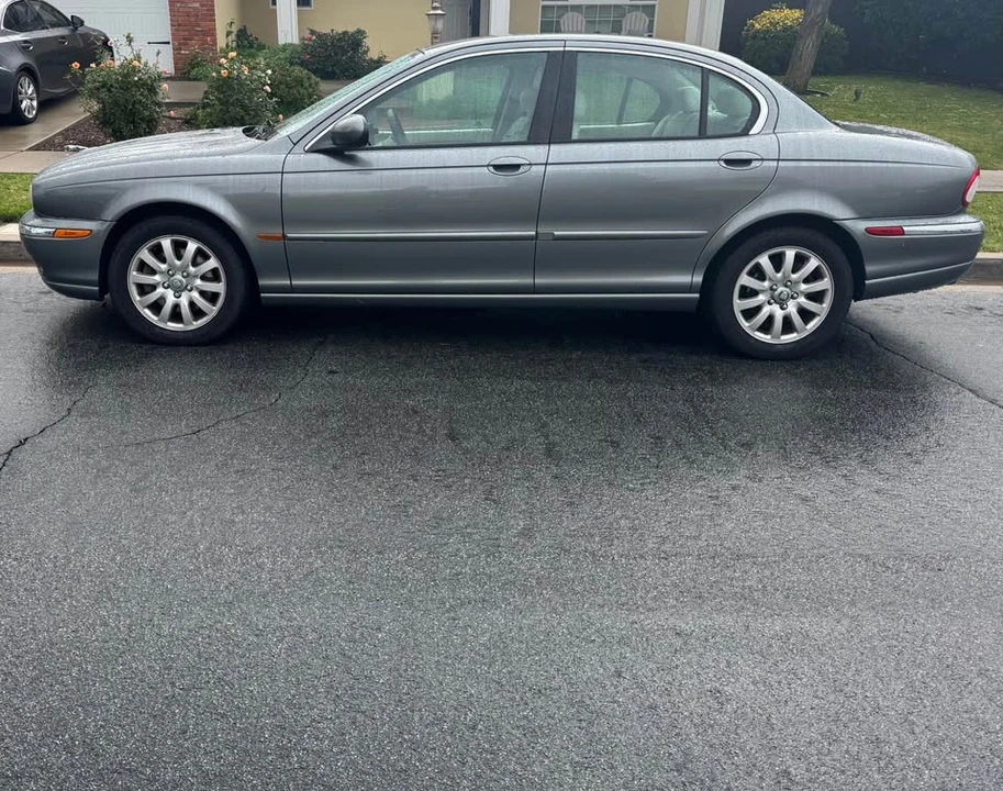 2003 Jaguar X-Type - Image 2 of 9