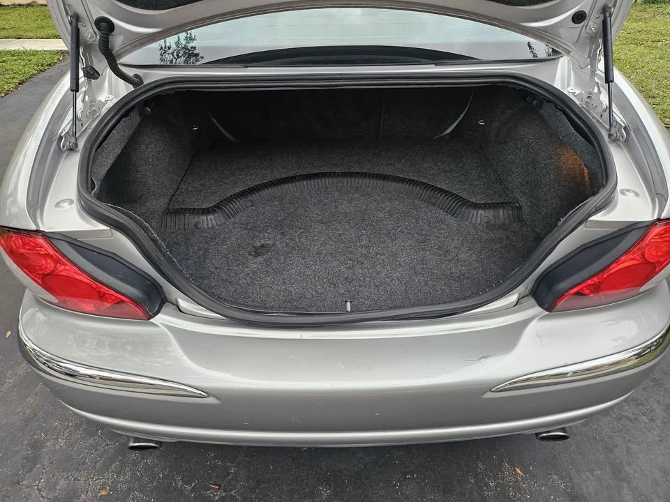 2003 Jaguar X-Type - Image 11 of 12