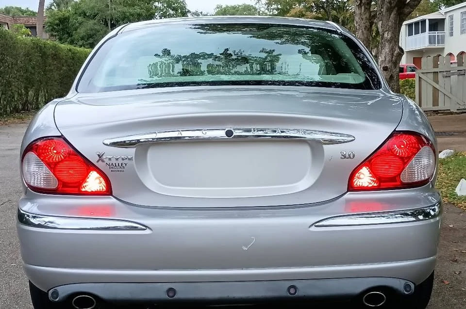 2003 Jaguar X-Type - Image 2 of 13
