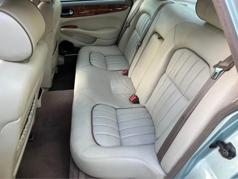 2003 Jaguar X308 XJ - Image 11 of 19