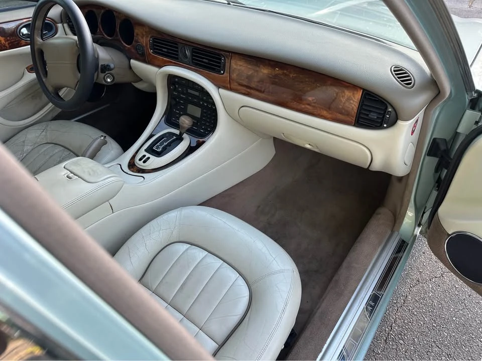2003 Jaguar X308 XJ - Image 9 of 19