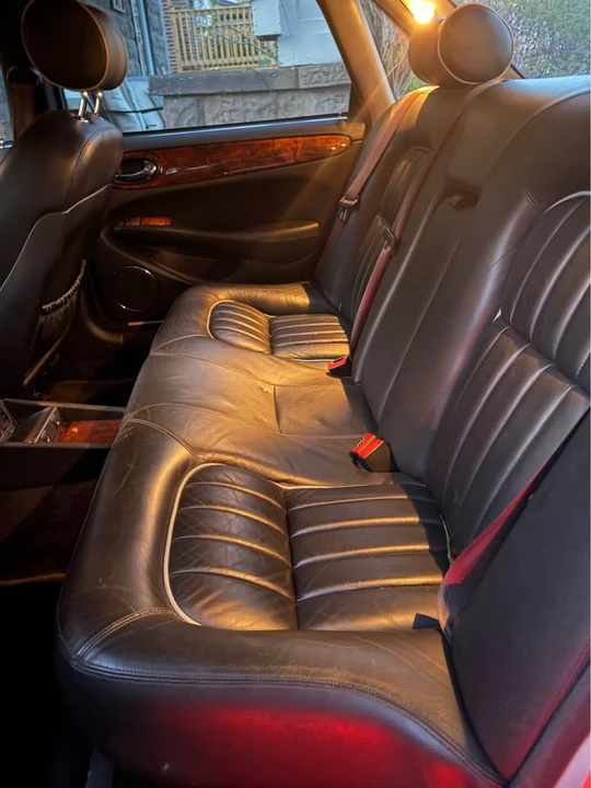 2003 Jaguar X308 XJ - Image 3 of 3