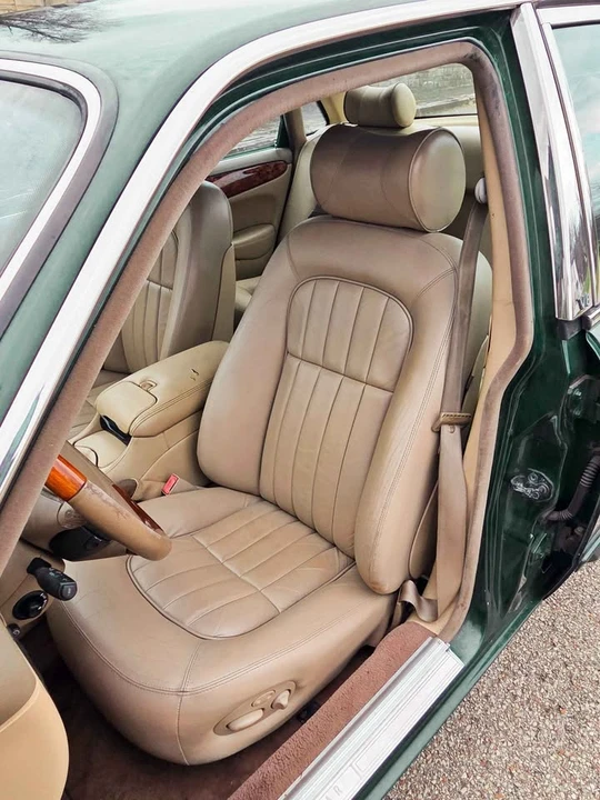 2003 Jaguar X308 XJ - Image 12 of 20