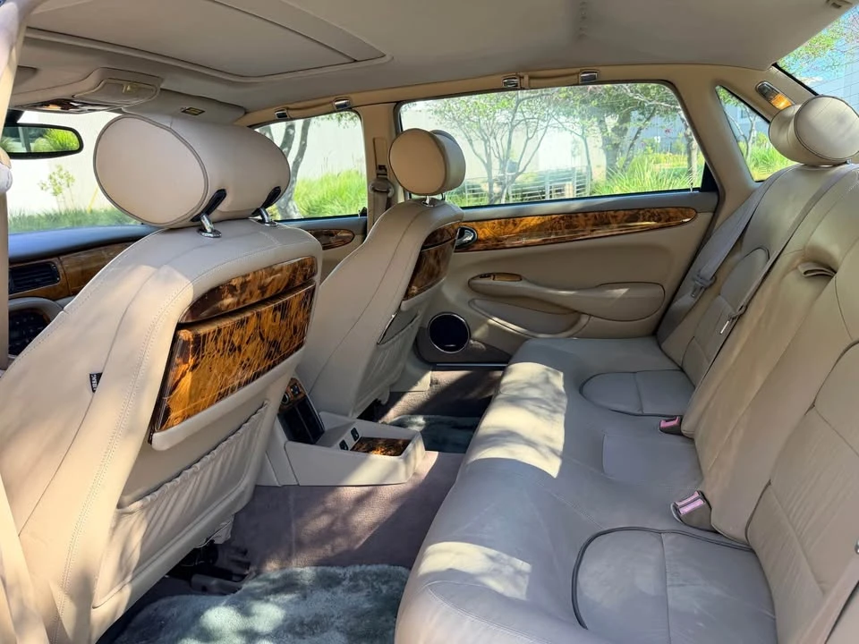 2003 Jaguar X308 XJ - Image 7 of 13