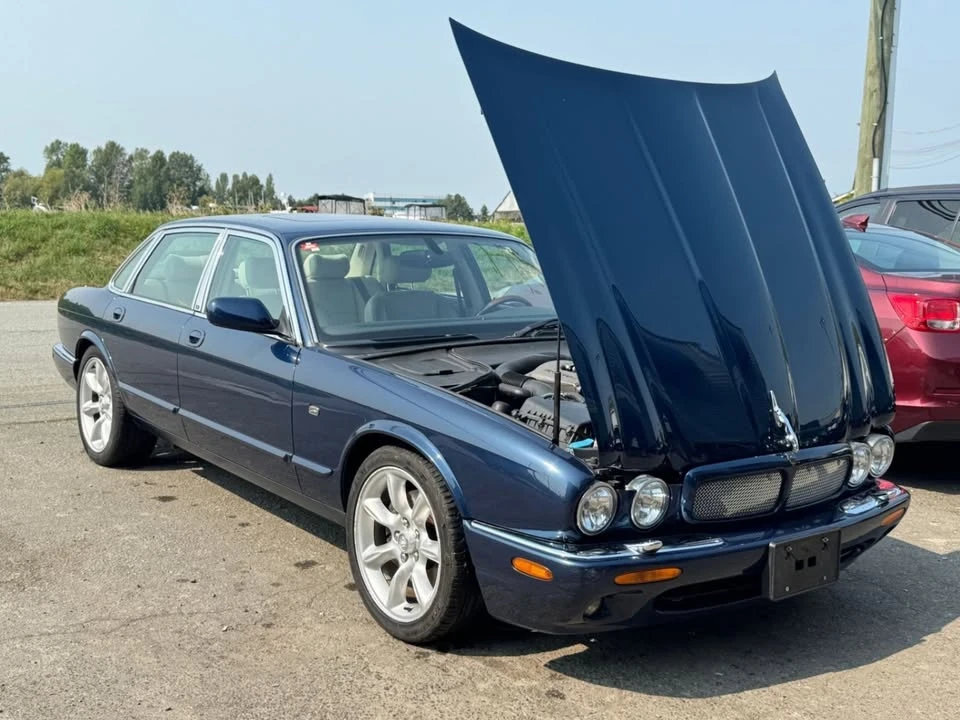 2003 Jaguar X308 XJR - Image 3 of 11