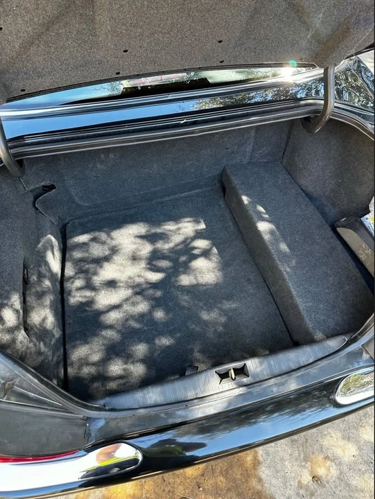 2003 Jaguar X308 XJ - Image 11 of 12