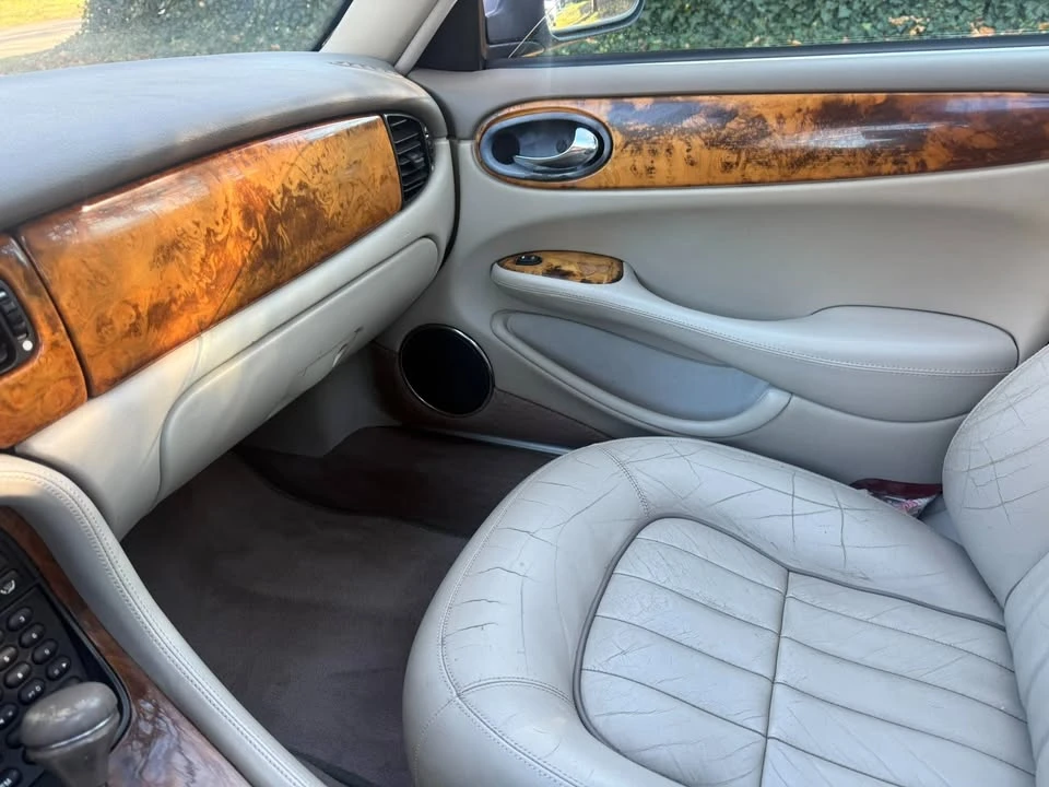 2003 Jaguar X308 XJ - Image 17 of 20