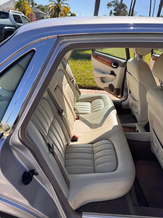 2003 Jaguar X308 XJ - Image 7 of 10