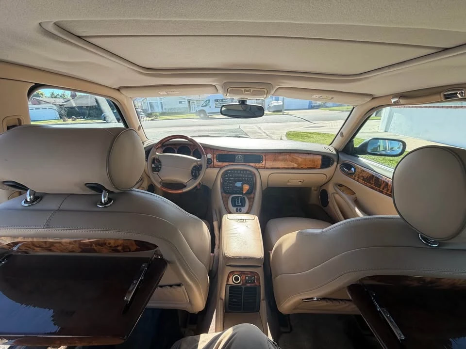 2003 Jaguar X308 XJ - Image 9 of 10
