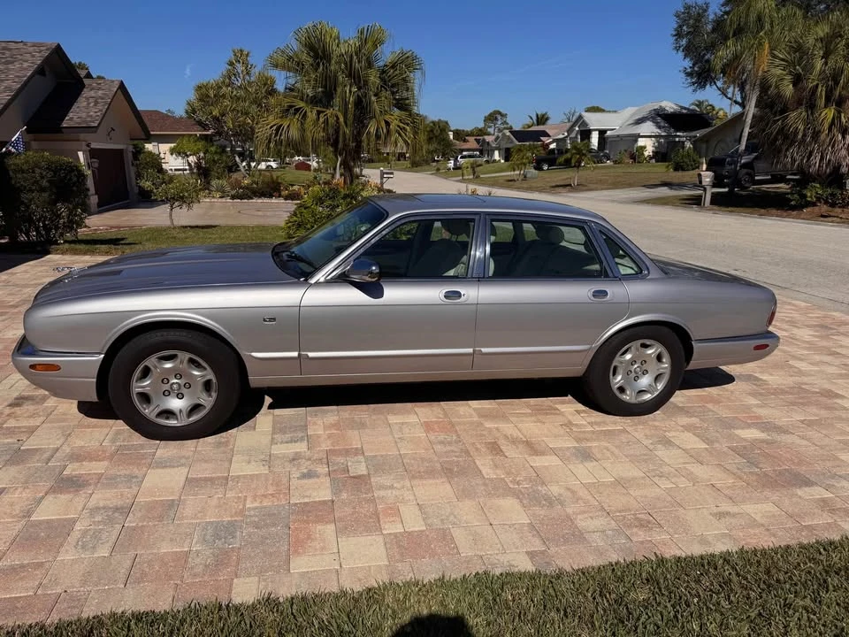 2003 Jaguar X308 XJ - Image 10 of 10