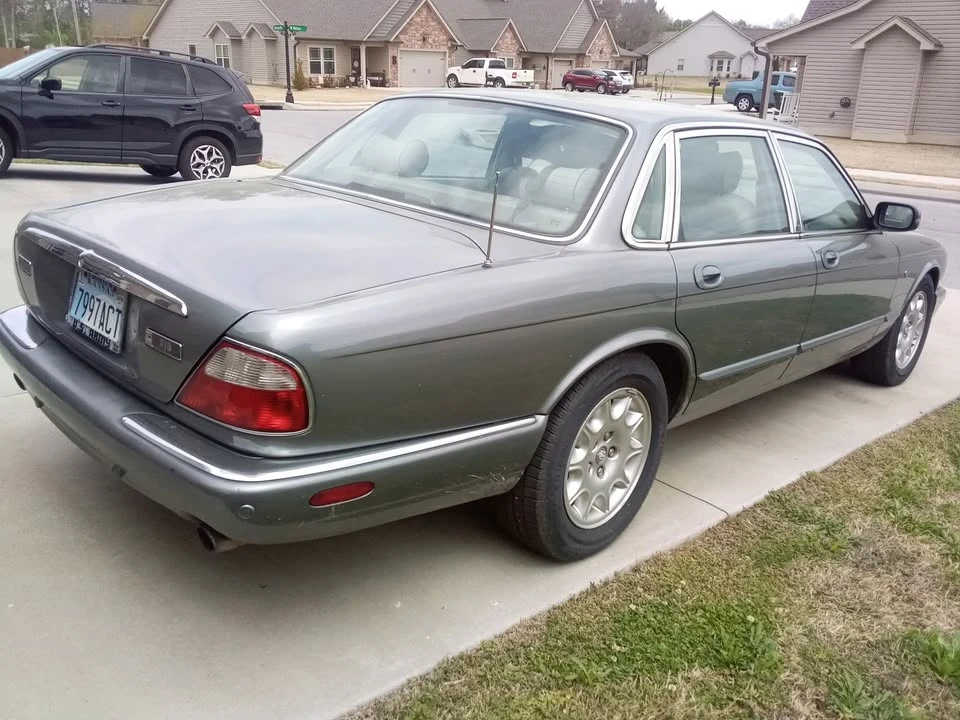 2003 Jaguar X308 XJ - Image 4 of 4