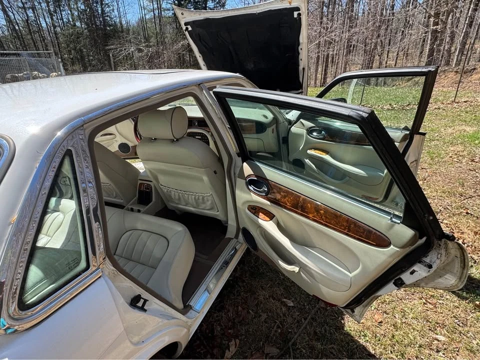 2003 Jaguar X308 XJ - Image 9 of 10