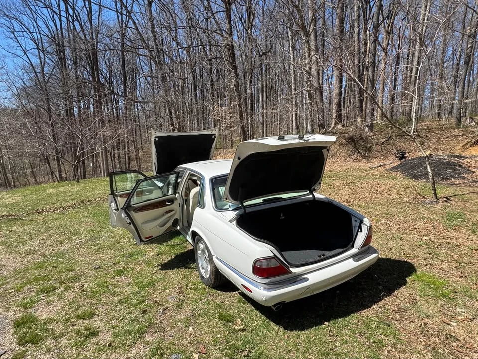 2003 Jaguar X308 XJ - Image 4 of 10