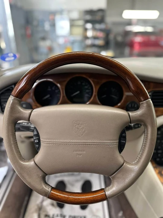 2003 Jaguar X308 XJ - Image 9 of 9