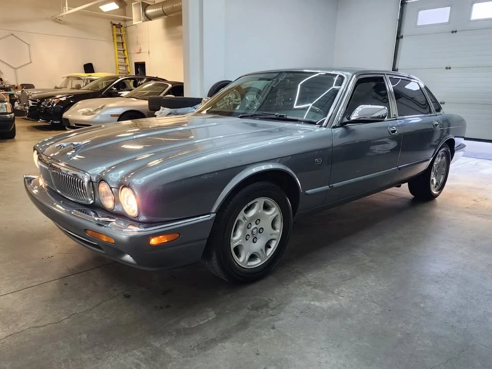 2003 Jaguar X308 XJ - Image 2 of 20