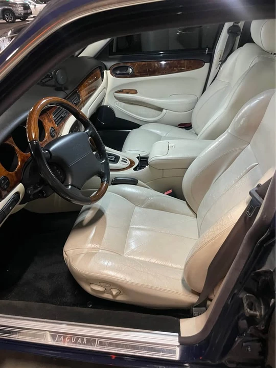 2003 Jaguar X308 XJR - Image 10 of 10