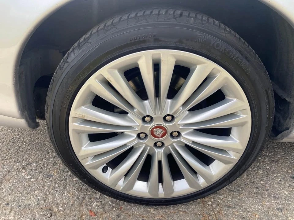 2003 Jaguar X100 XK8 - Image 12 of 16